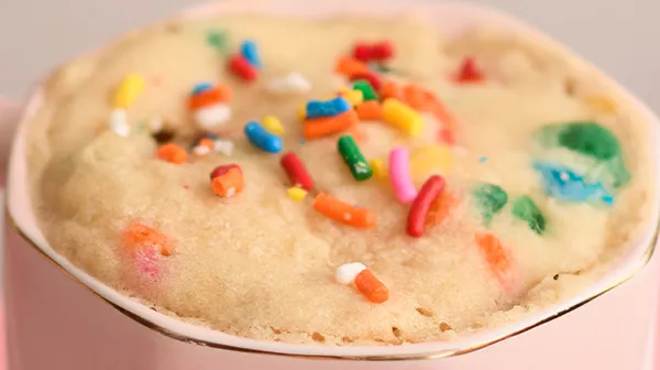 Slider_600x336_Pastel-de-vainilla-en-taza03