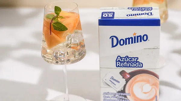 Slider_600x336_SangriaBlanca04